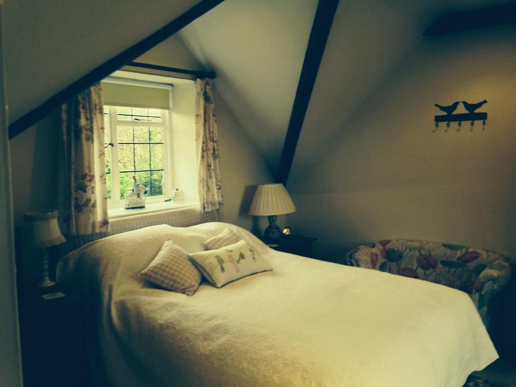 Yew Tree Cottage B&B Stow-on-the-Wold Стая снимка